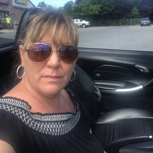 Meet your Posher, Leonie